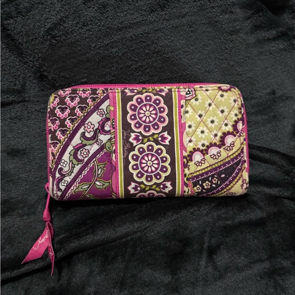 Vera Bradley Zip Around Wallet – Very Berry Paisley (Retired) - Picture 2 of 6
